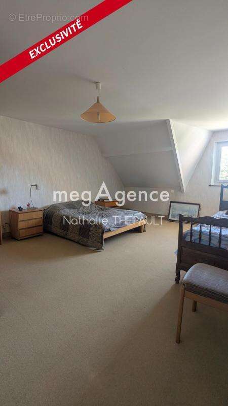 GUERNES (78520) – Élégante propriété familiale de 230 m² - photo 11