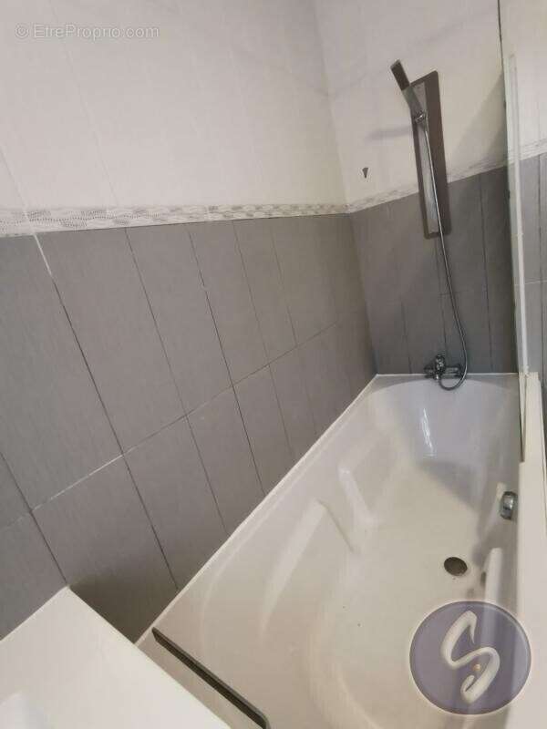 Maison ancienne de caractère avec courette, sans vis-à-vis - - photo 6