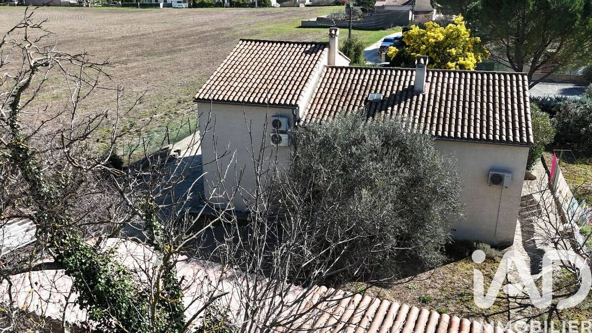 Photo 1 - Maison à VEZENOBRES
