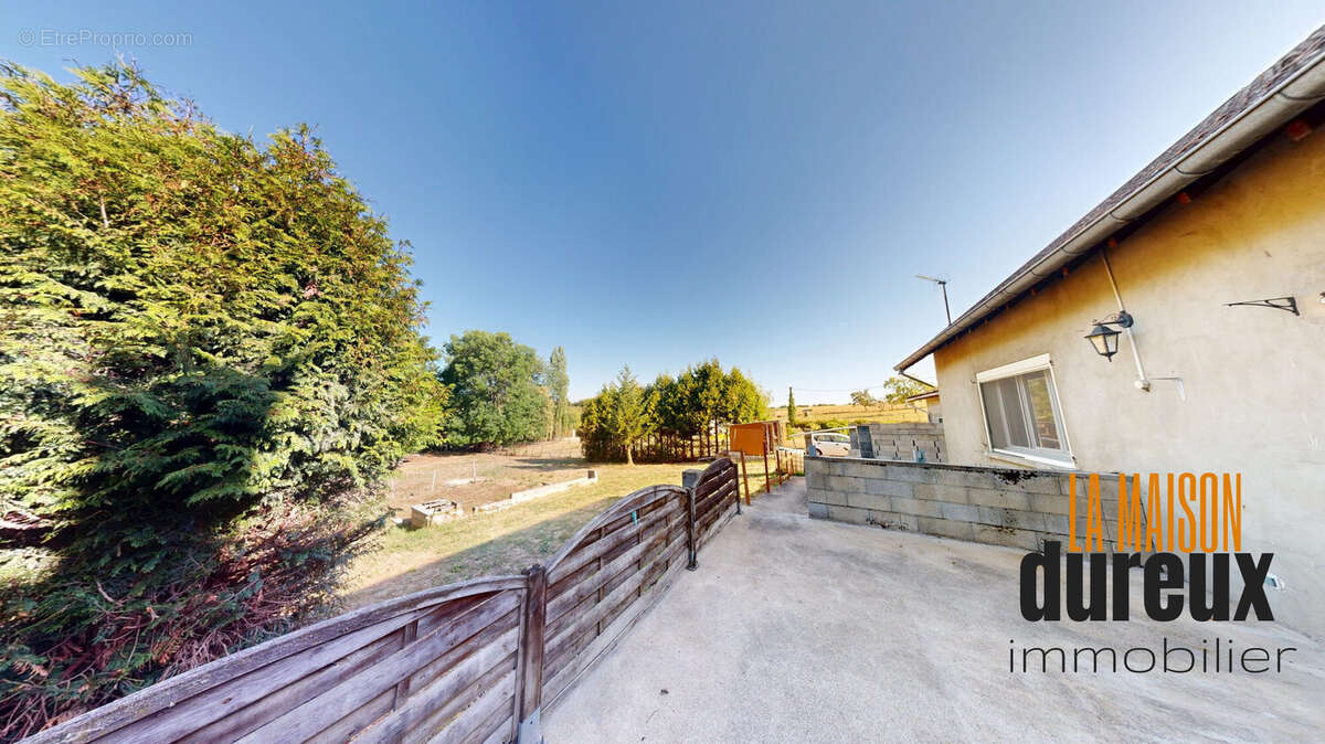 Maison 112 m² à Sauvigney-Les-Gray  - photo 4