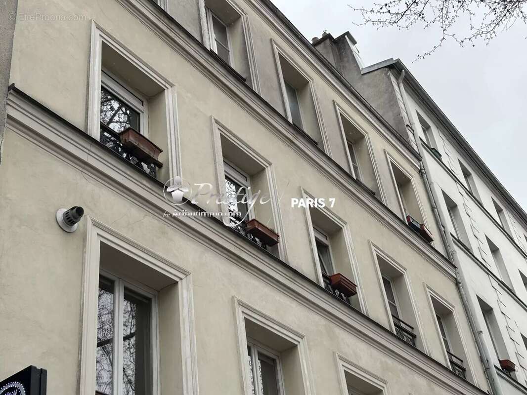 Appartement à PARIS-19E