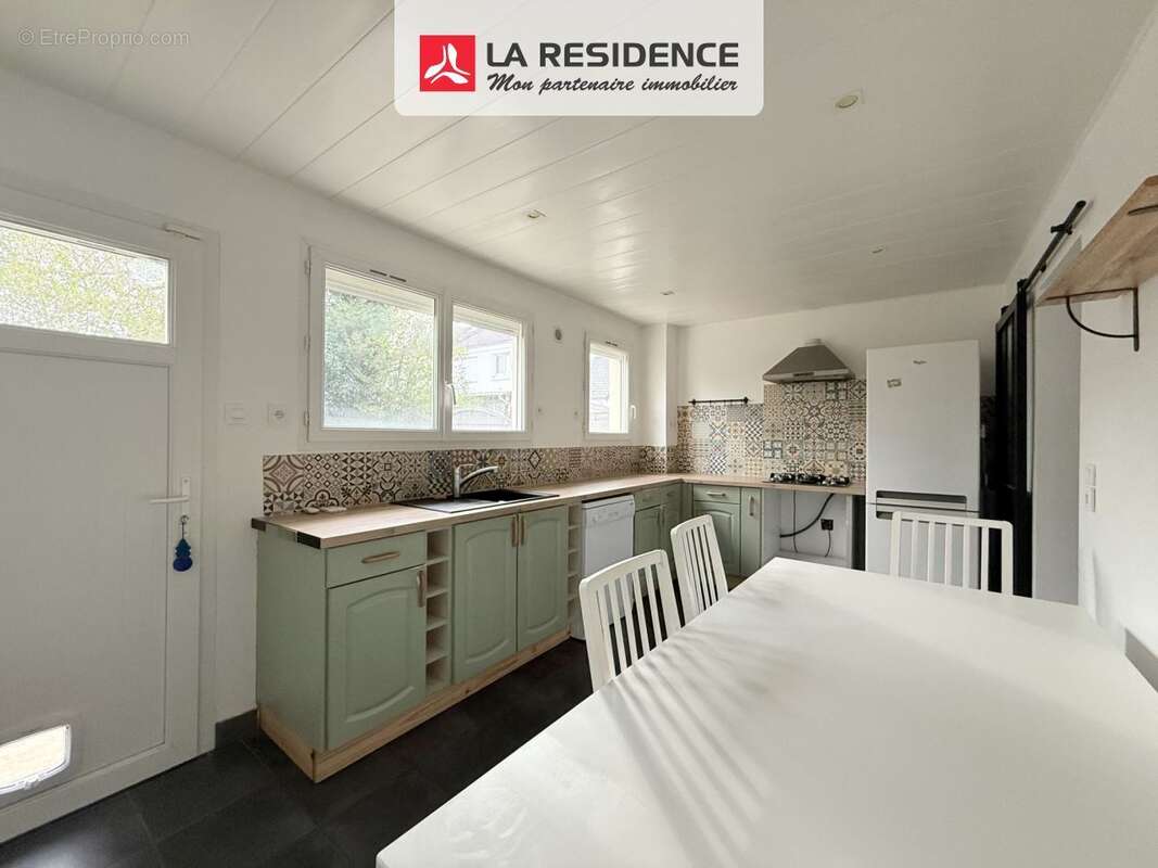 Maison à VILLEPREUX