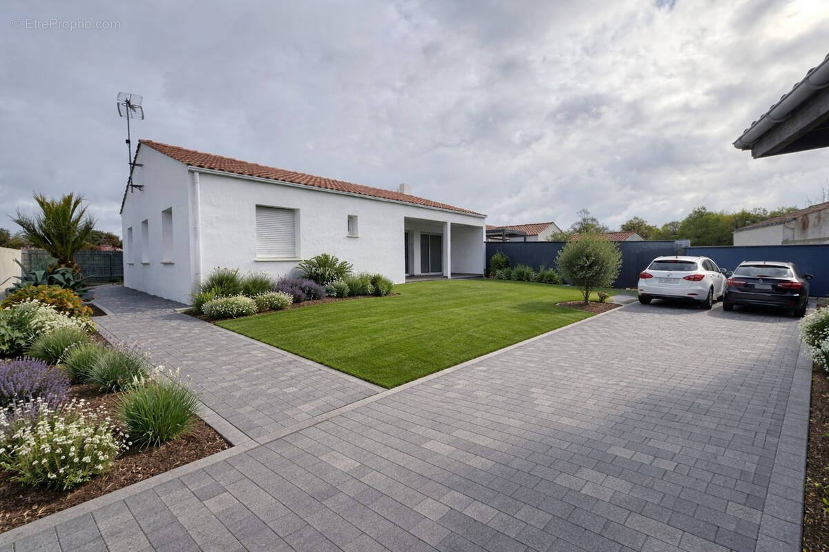 Maison à SALLERTAINE