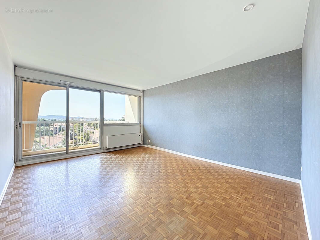 Appartement à LYON-5E