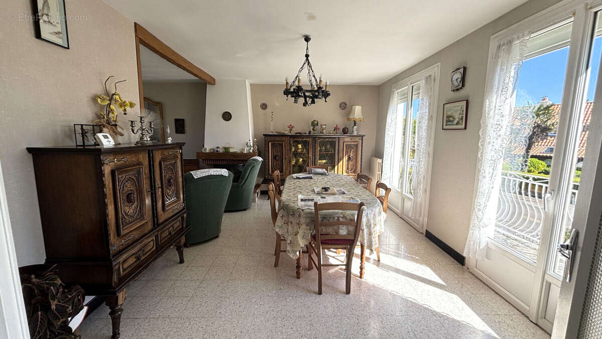 Maison à TRIGNAC