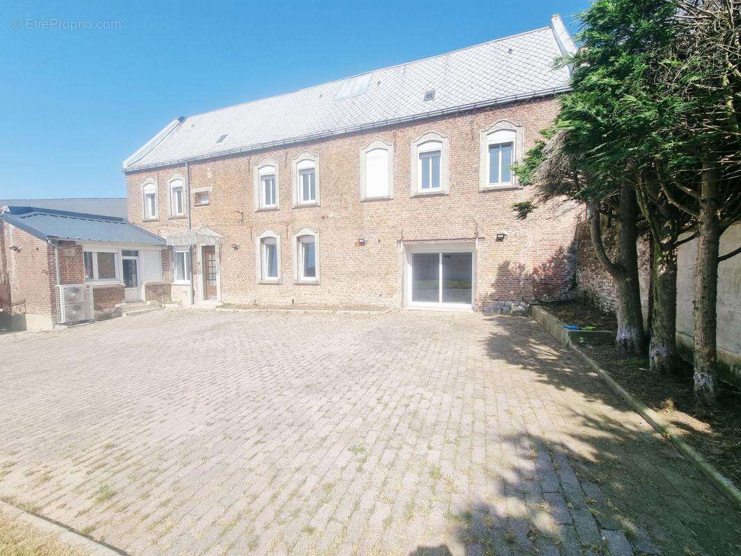 Longère, DPE B, 3 chambres, stationnement, jardin - photo 2