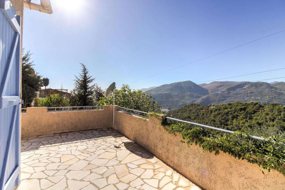 Maison à SAINT-MARTIN-DU-VAR