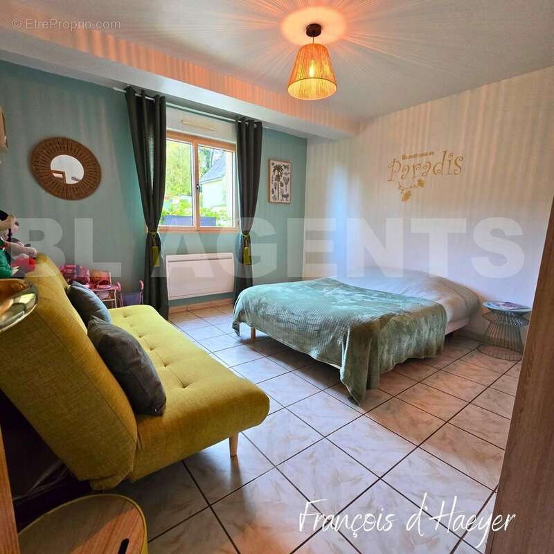 Copie de Sous OOFRE St Nico (600 x 600 px) (1500 x 1000 px) (1500 x 1125 px_20251016_133509_0000 - Maison à LONGUEVILLE-SUR-SCIE