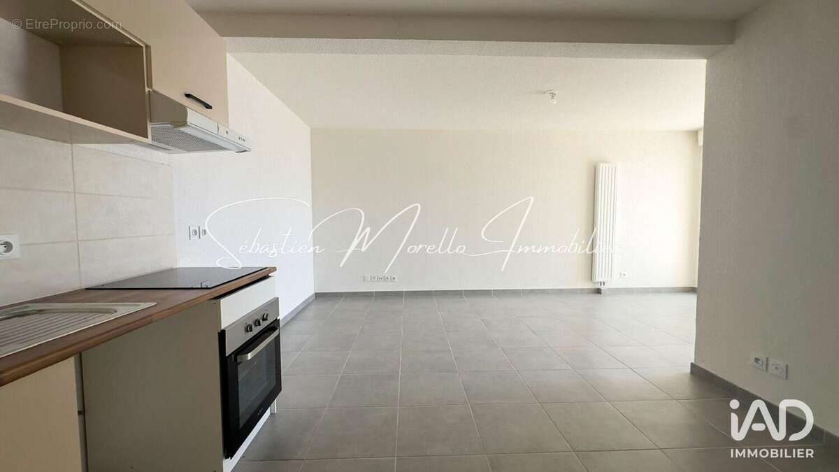 Photo 2 - Appartement à NIMES