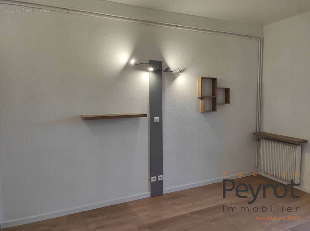 Appartement à LES ANGLES