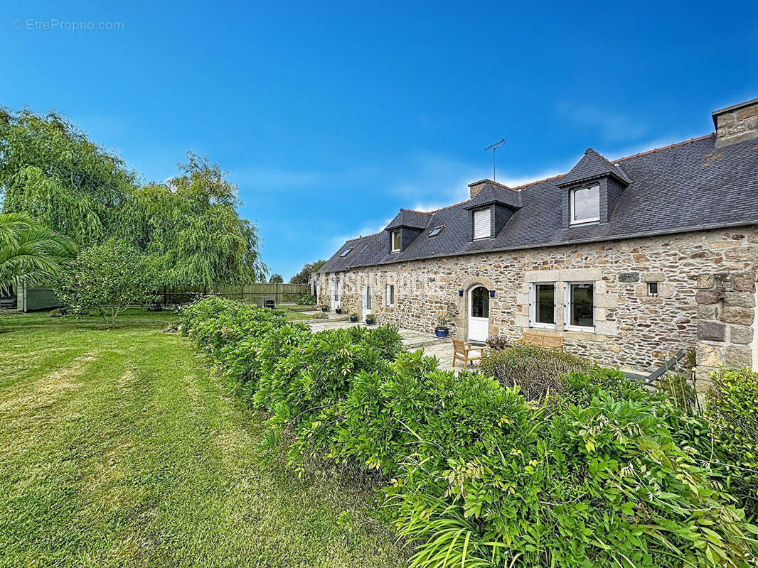 Maison à PLOUBAZLANEC
