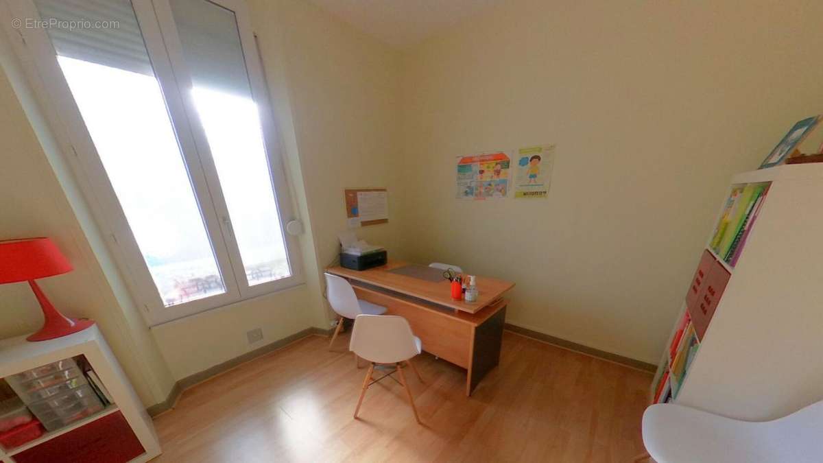 Appartement à MAGENTA