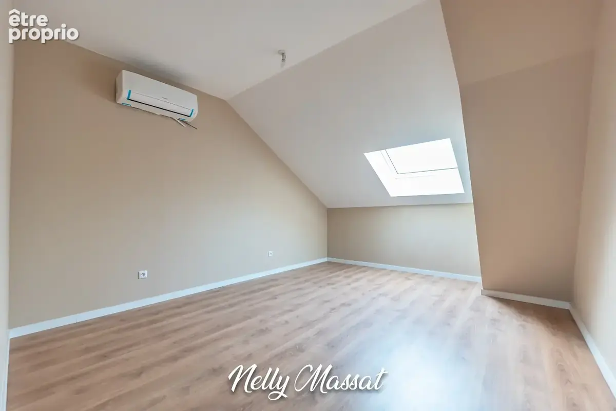 Maison à vendre 5 pièces CHAPAREILLAN (38) - Maison de village 160 M2 - - photo 10