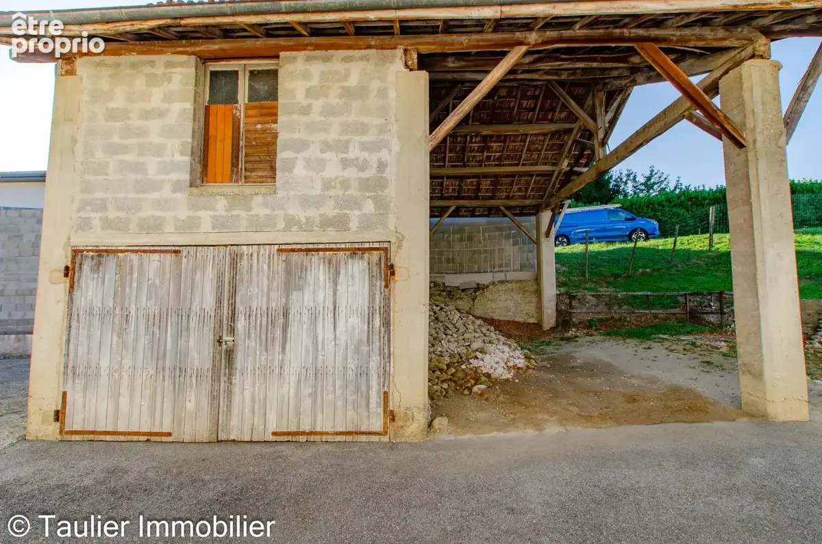 Ancienne ferme avec dépendances - photo 5
