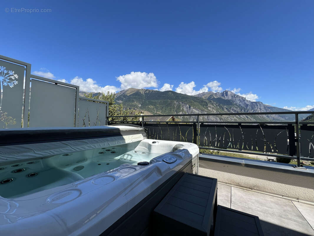 Maison à SAINT-JEAN-DE-MAURIENNE