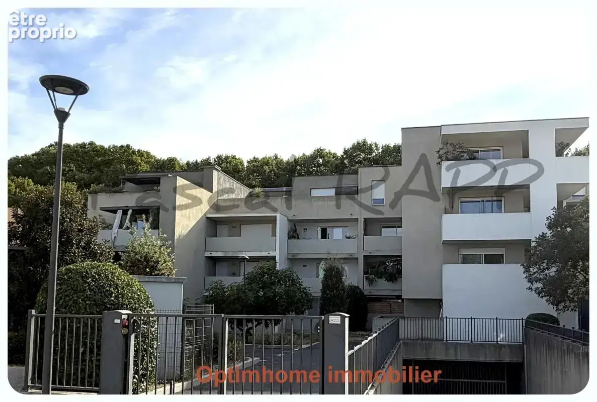 Appartement à LAVERUNE