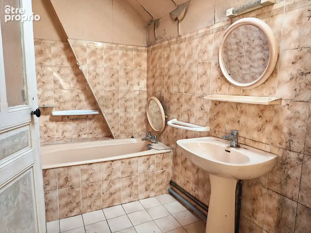 Maison à rénover 5 pièces à vendre à Reugny - 202 000 - photo 5