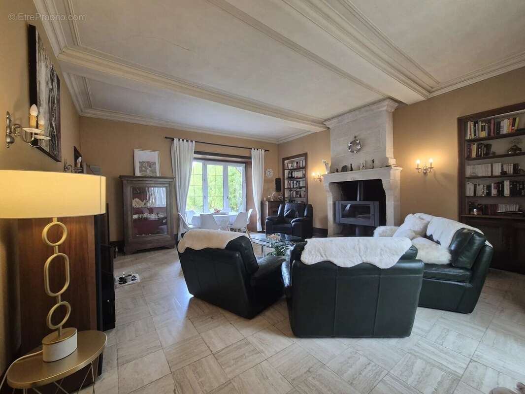 Maison à PRE-EN-PAIL