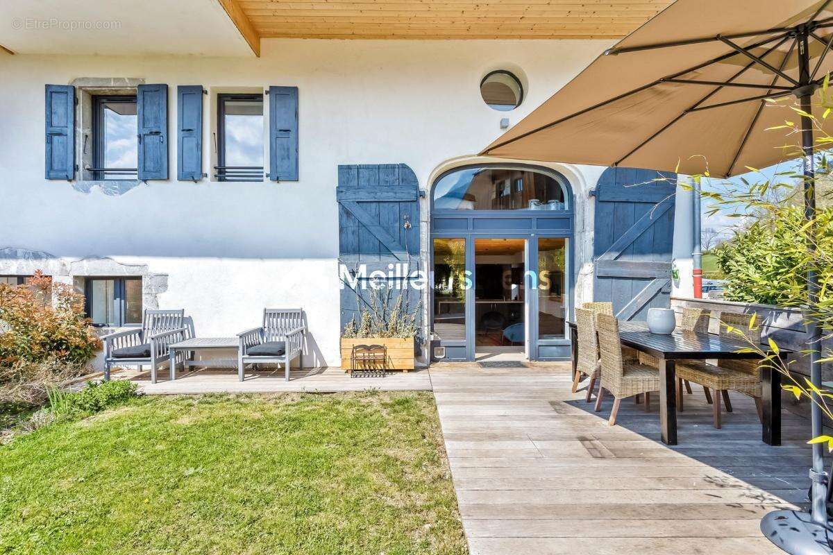 Appartement 3 pièces duplex – 93 m² – Jardin – Talloires / Menthon-Saint-Bernard - photo 2