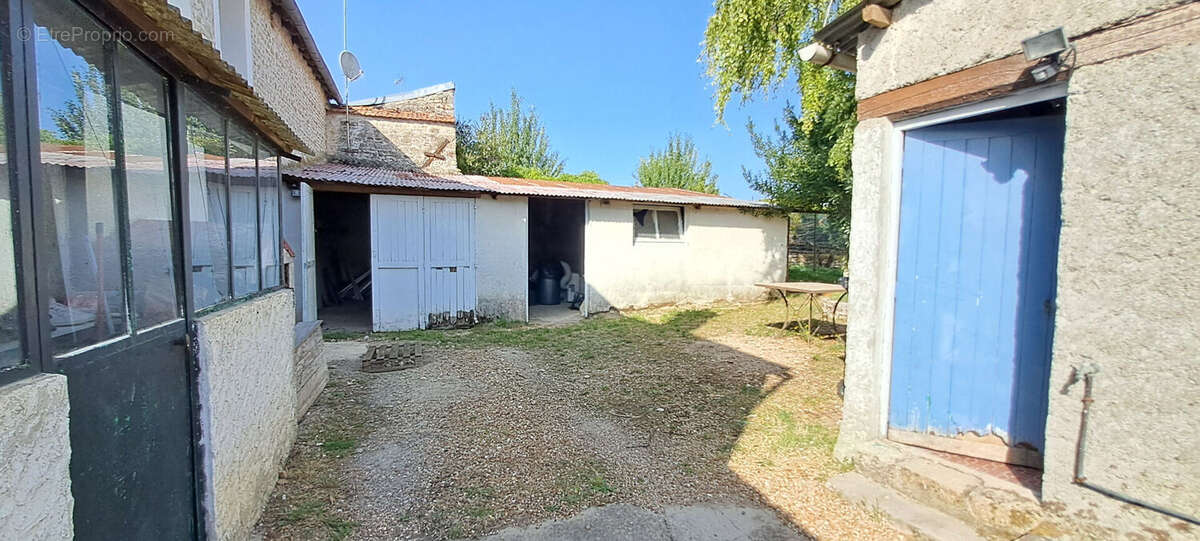 Maison à MALESHERBES
