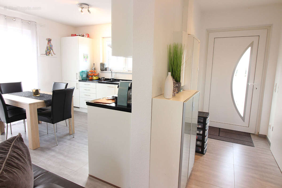 Maison à DIVONNE-LES-BAINS