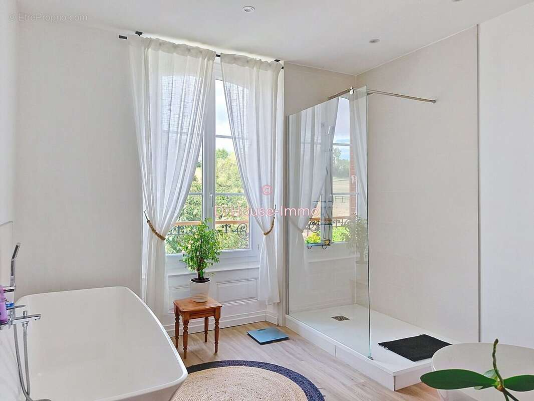 Maison 164 m² à Percy-En-Auge  - photo 6