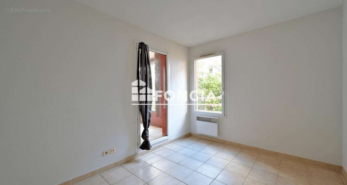 Appartement à PORT-SAINT-LOUIS-DU-RHONE