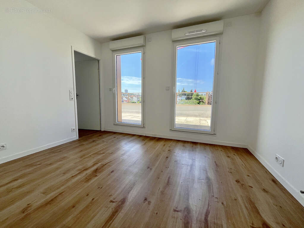 Appartement à RUEIL-MALMAISON