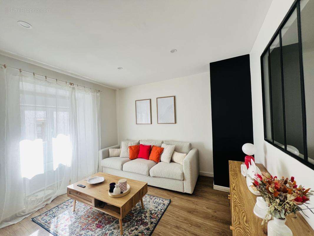 Appartement à SAINT-JUNIEN