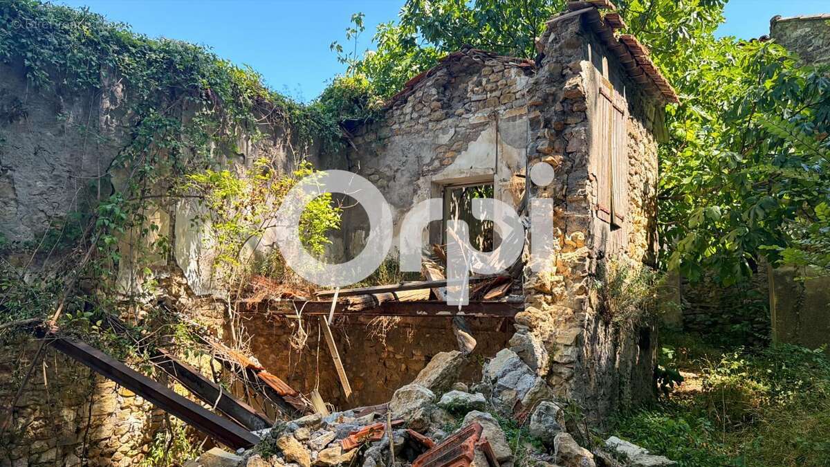 Bâtisse de 1800 sur plus de 2,8 hectares – Allègre-les-Fumades - photo 10