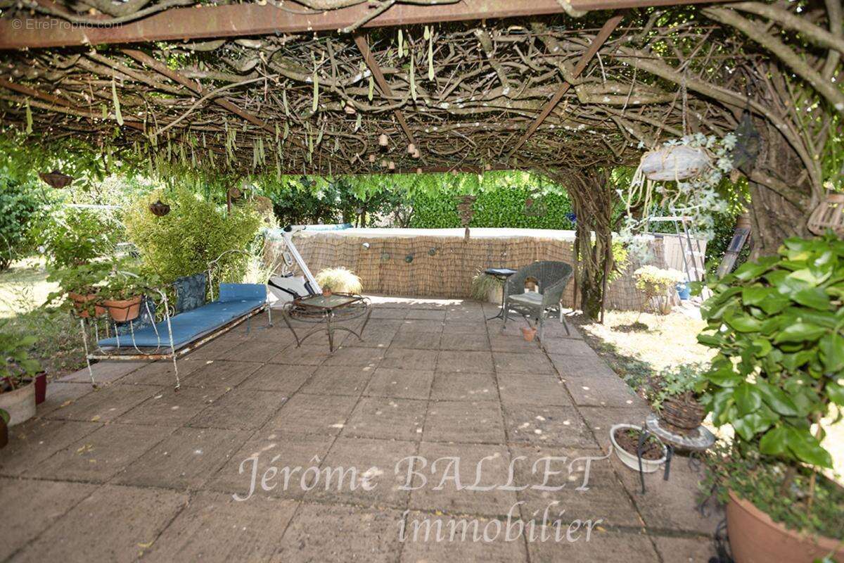 Maison 146 m² à Realmont  - photo 24