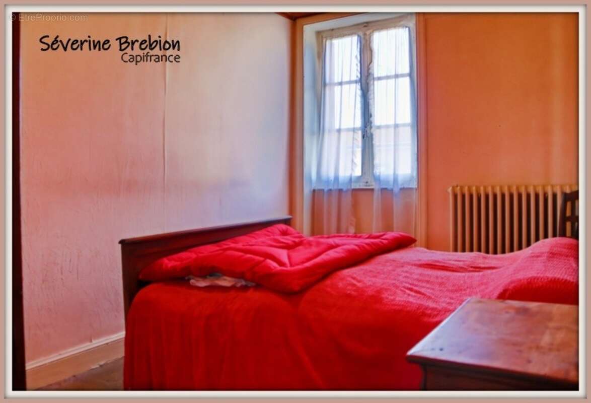  Grande maison à rénover + atelier – Idéale pour famille ou investisseur – Celles-sur-Durolle (63) - photo 6