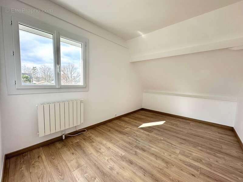 Maison traditionnelle à La Saussaye (27370) – Vallée de l’Oison  112 m² – 4 chambres – Terrain de 614 m² – Quartier calme et rec - photo 20