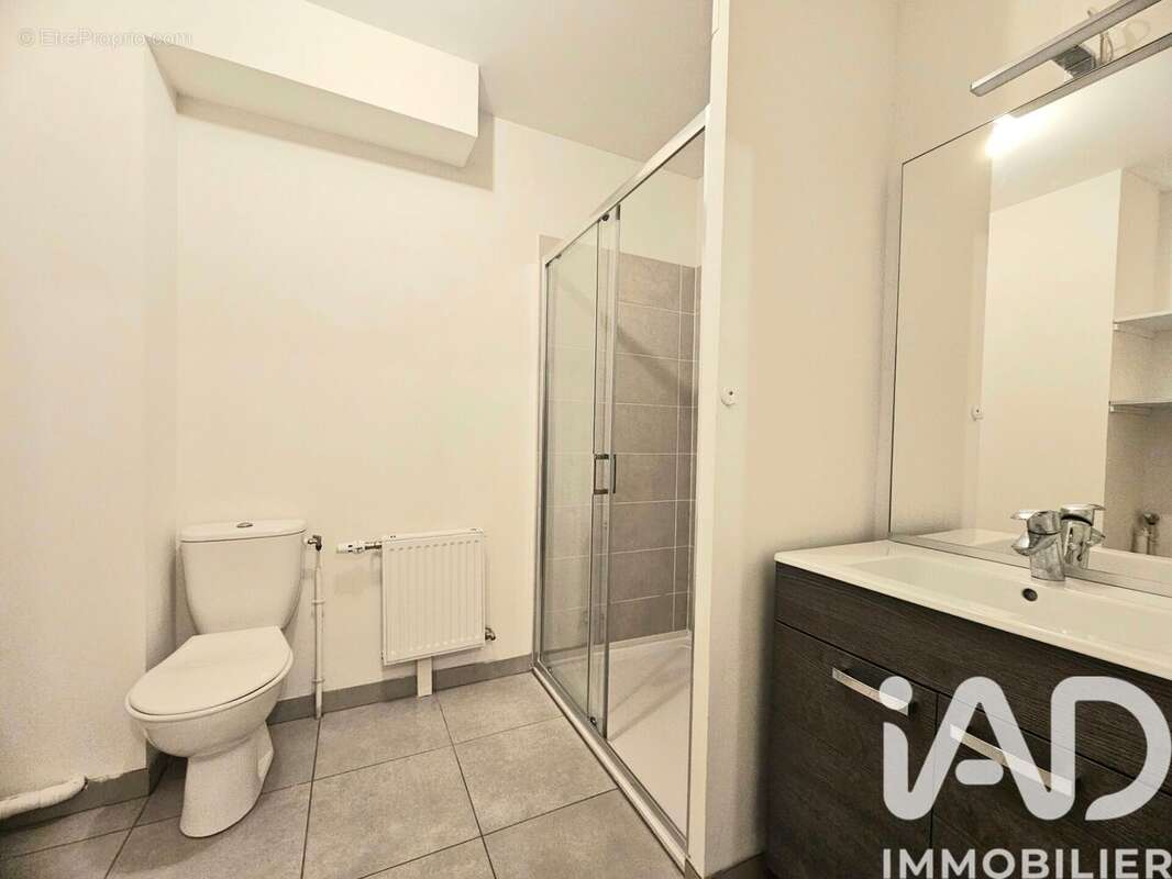 Photo 7 - Appartement à LE MESNIL-ESNARD
