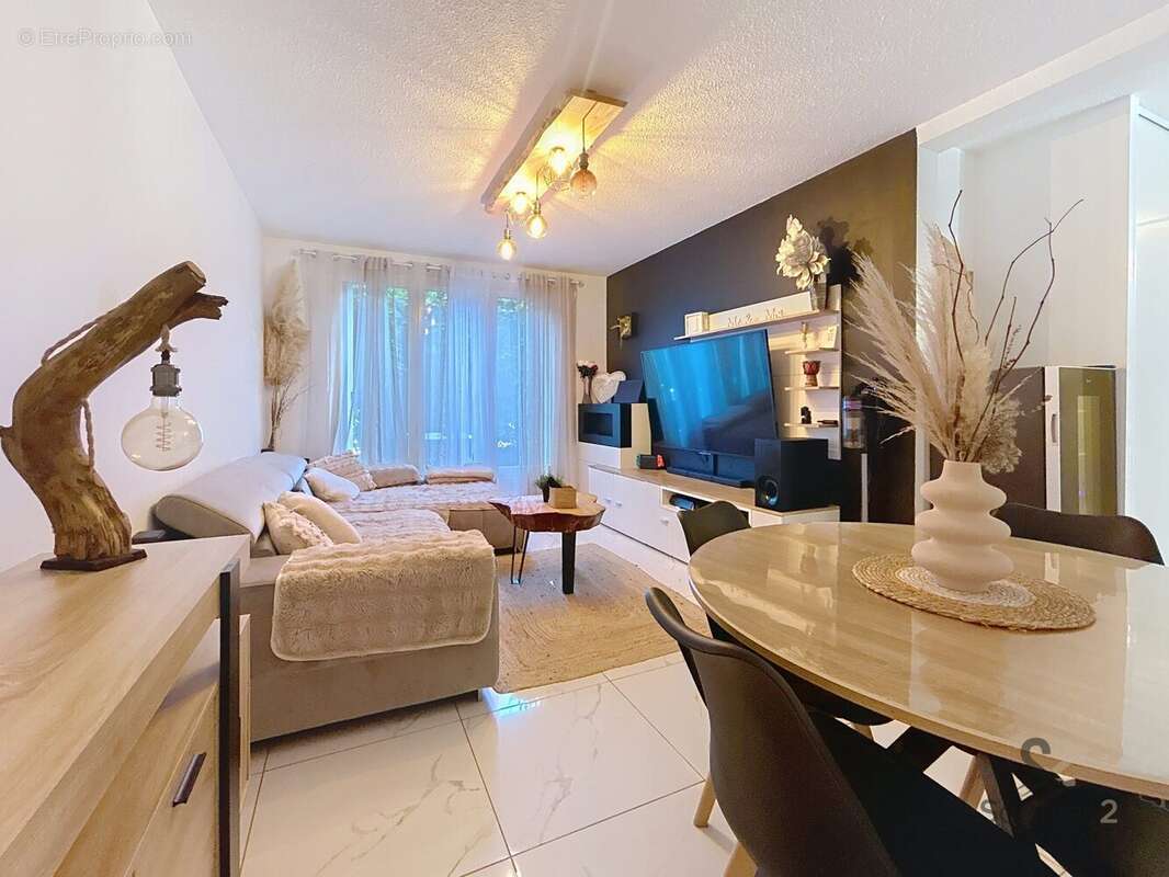 Appartement à CLAIX