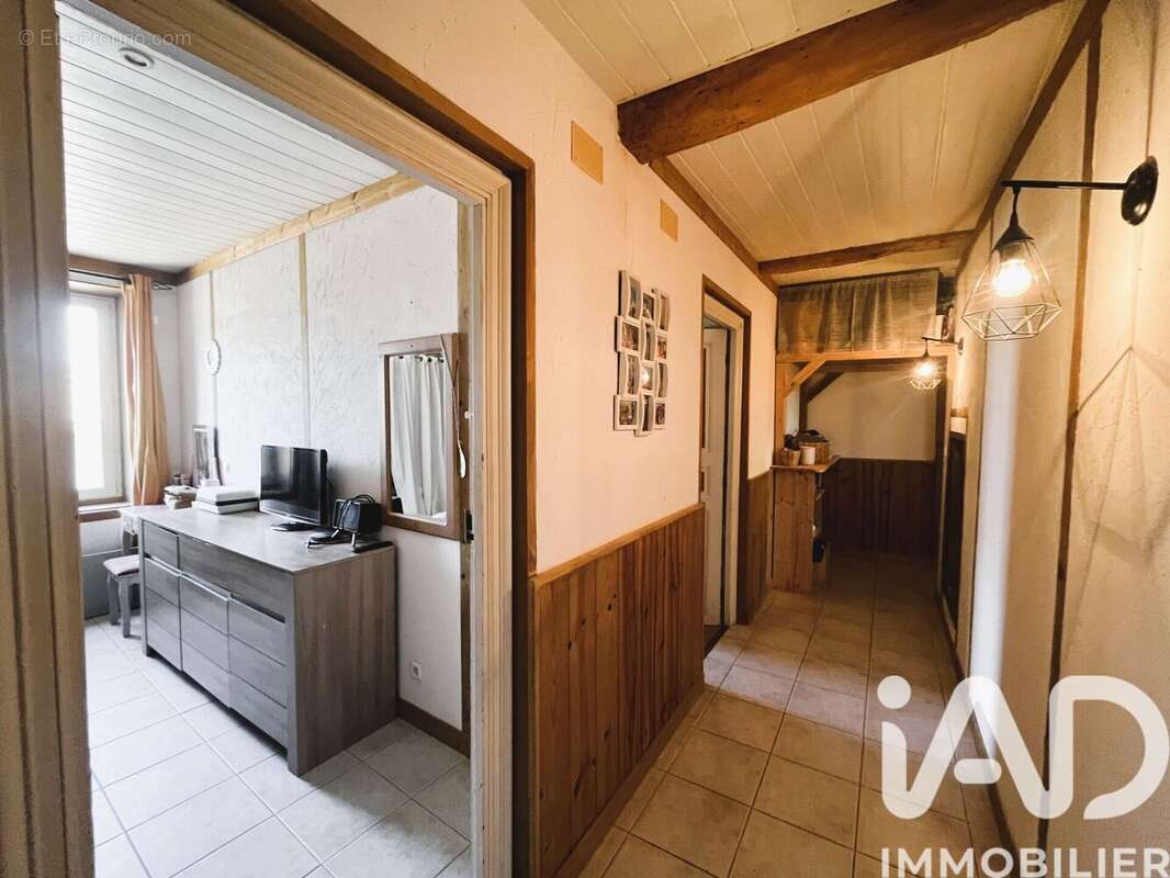 Maison 101 m² à Prades-Sur-Vernazobre  - photo 9