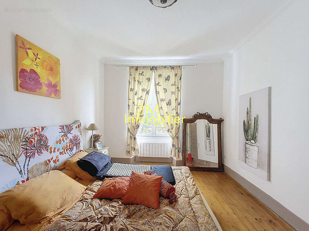 Maison à LE MEE-SUR-SEINE