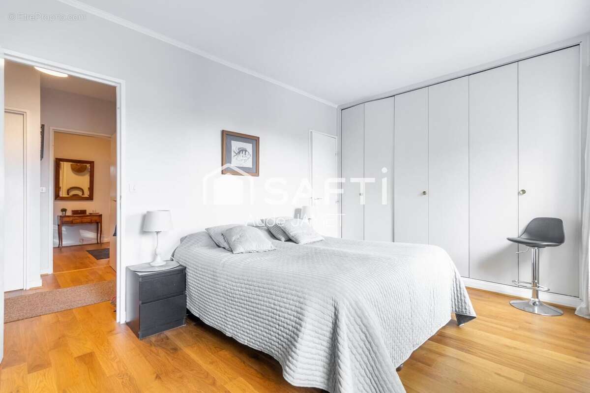 Photo 9 - Appartement à VERSAILLES