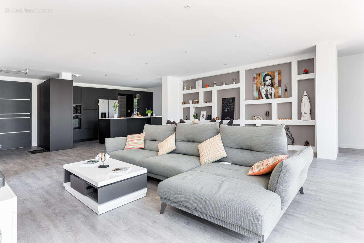 Maison T5 de 170m2 - photo 5