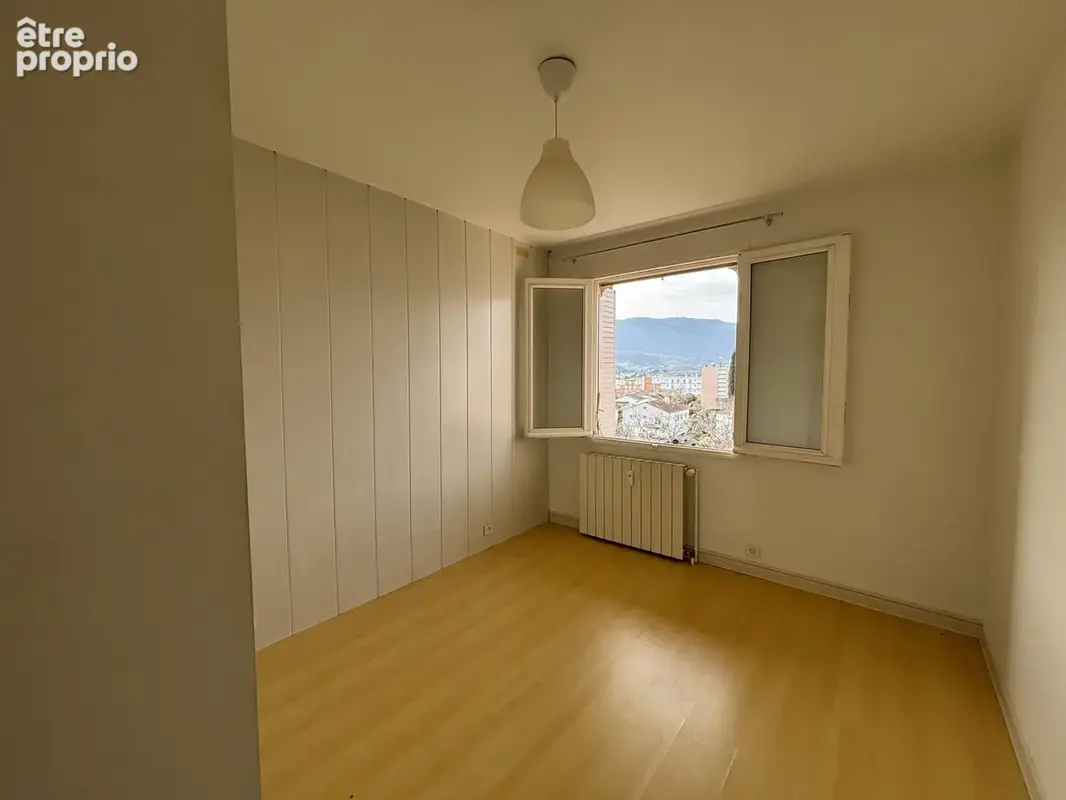 Appartement 4 pièces 79 m² à vendre à Privas (07000) - photo 8