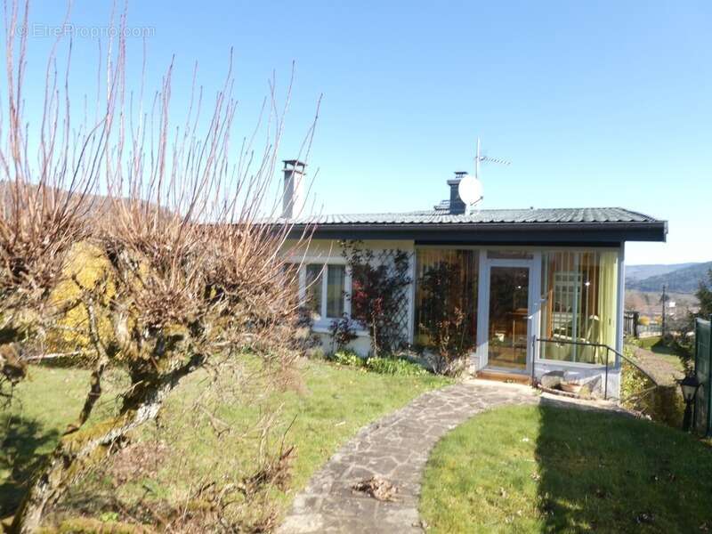 Maison à SAINT-NABORD