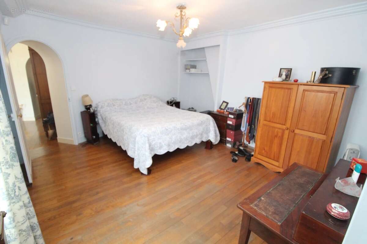 Appartement à VERSAILLES