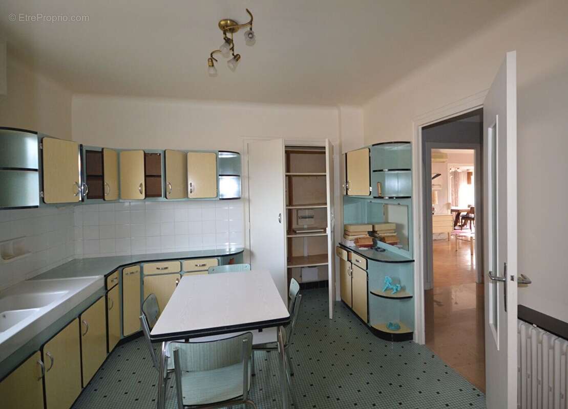 Appartement à AIX-LES-BAINS