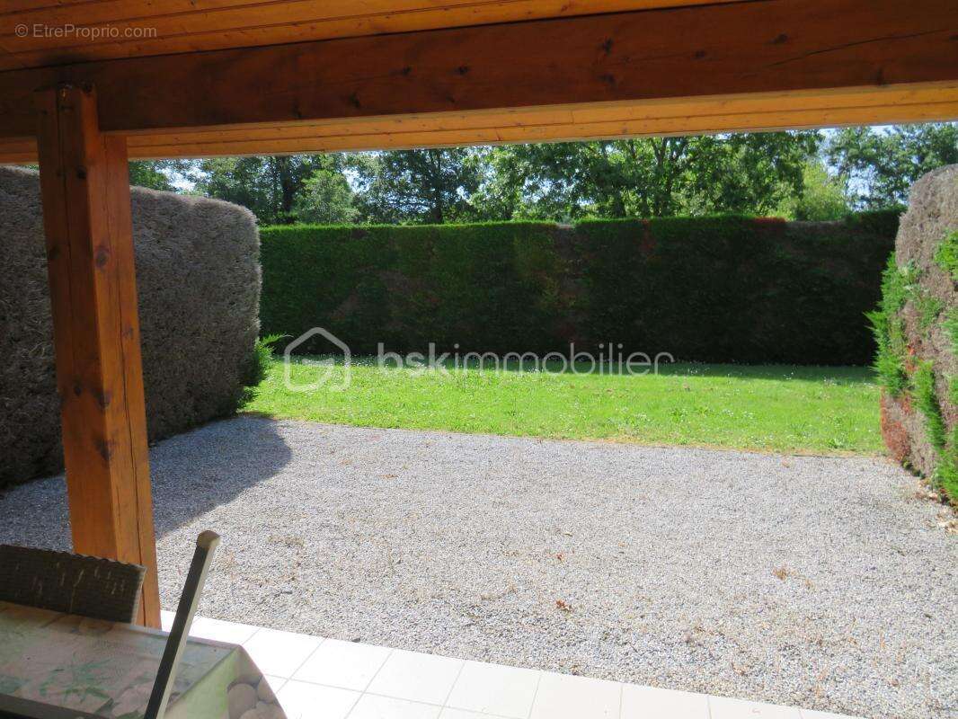 Appartement à EUGENIE-LES-BAINS