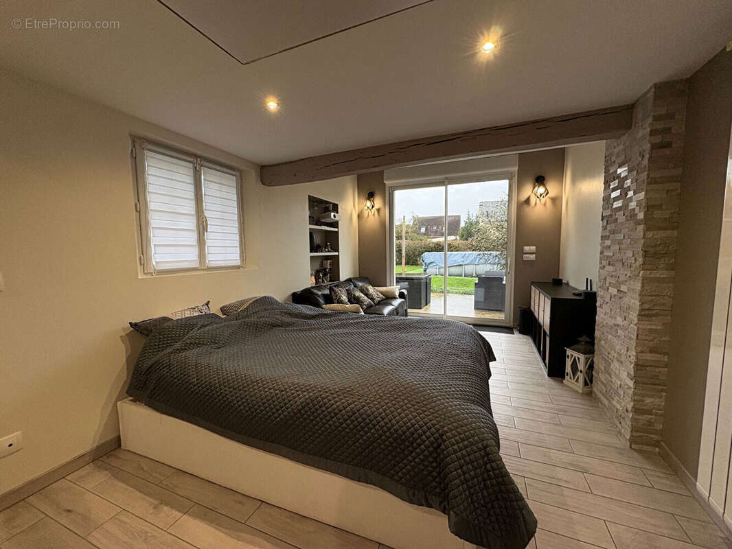 Maison à GRISY-LES-PLATRES