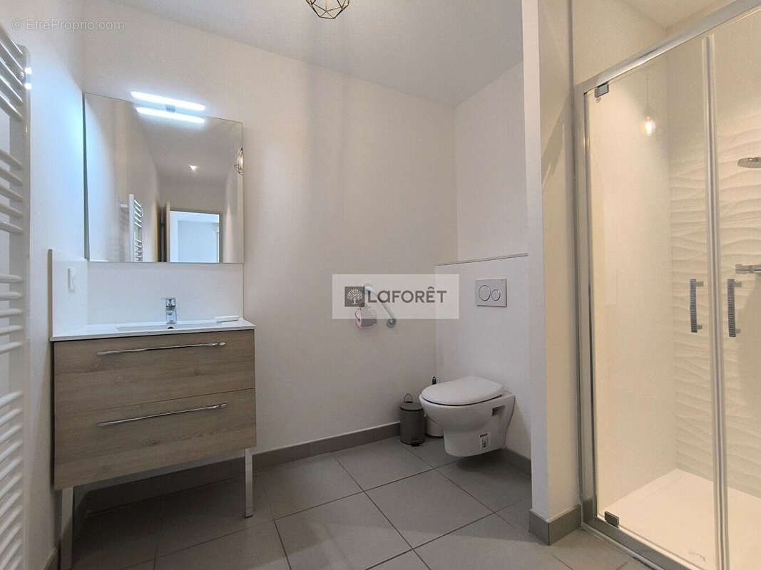 Appartement à CHATEAUNEUF-DU-PAPE