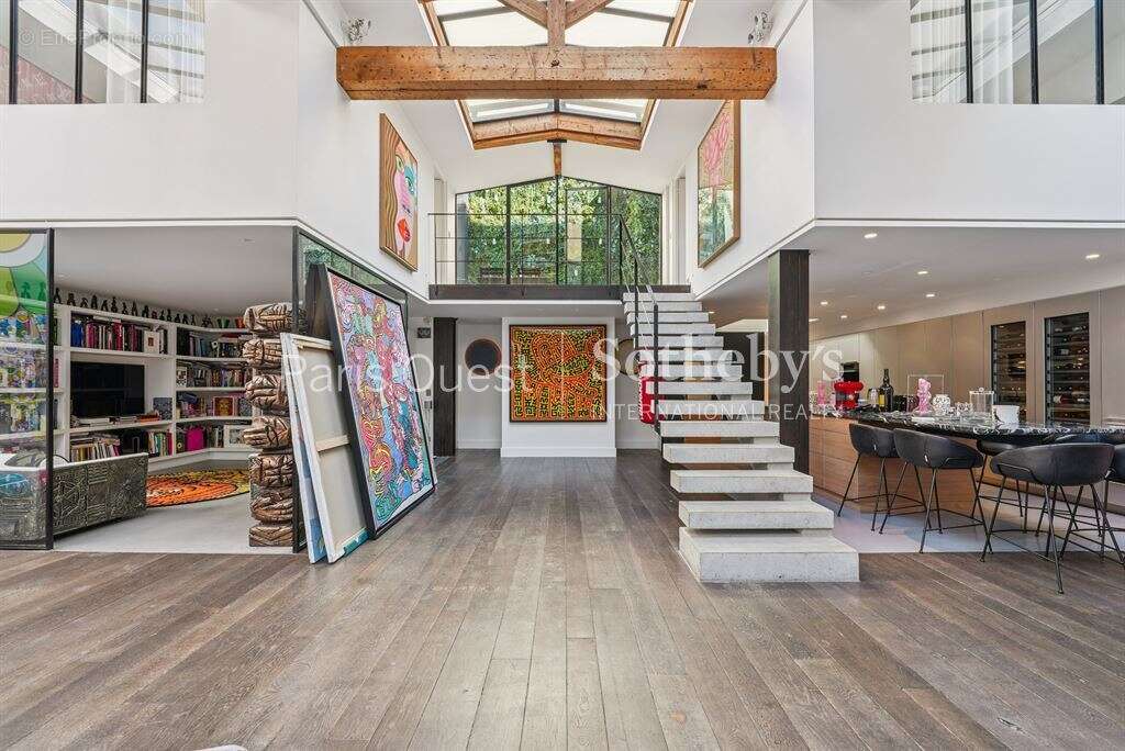 Appartement à PARIS-2E