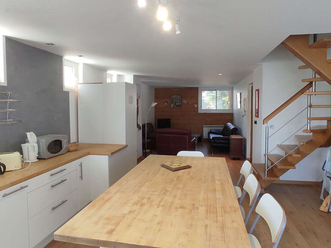 Appartement à LES ANGLES