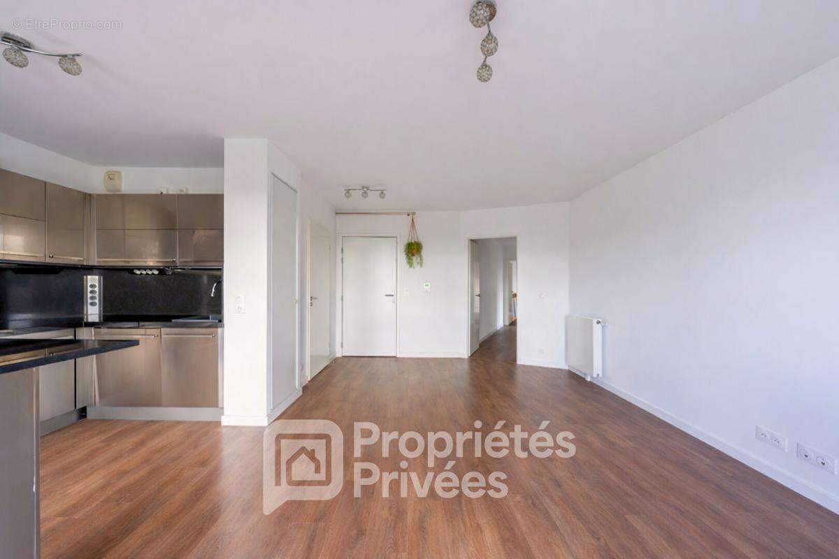 Appartement à GIF-SUR-YVETTE