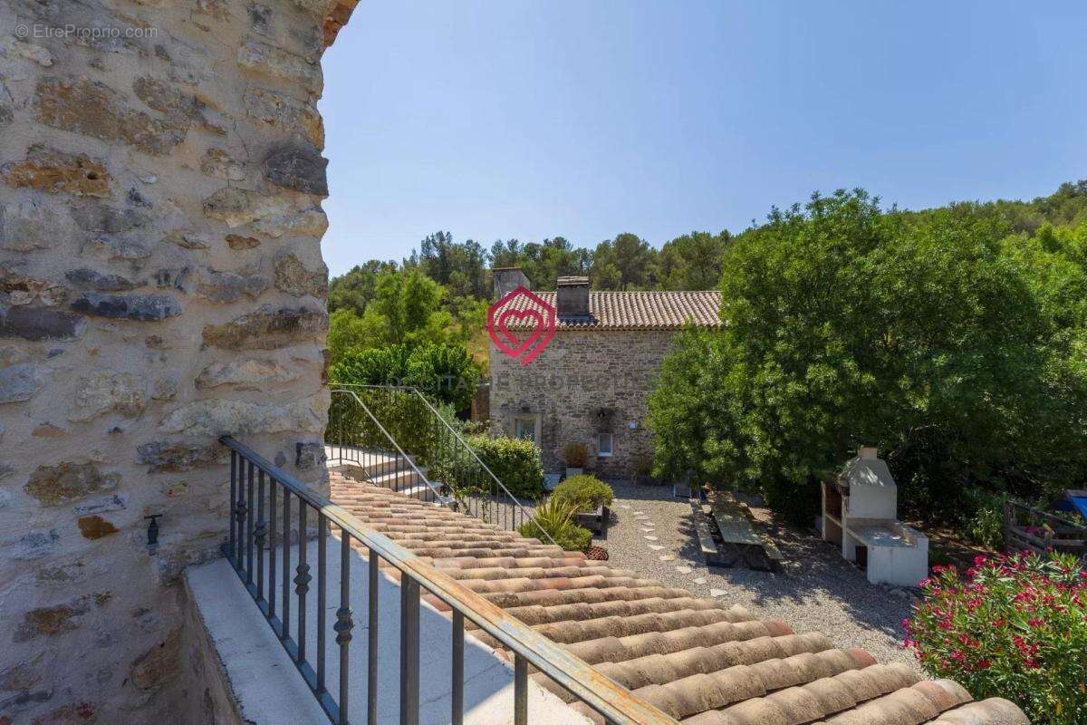 Maison à SUSSARGUES